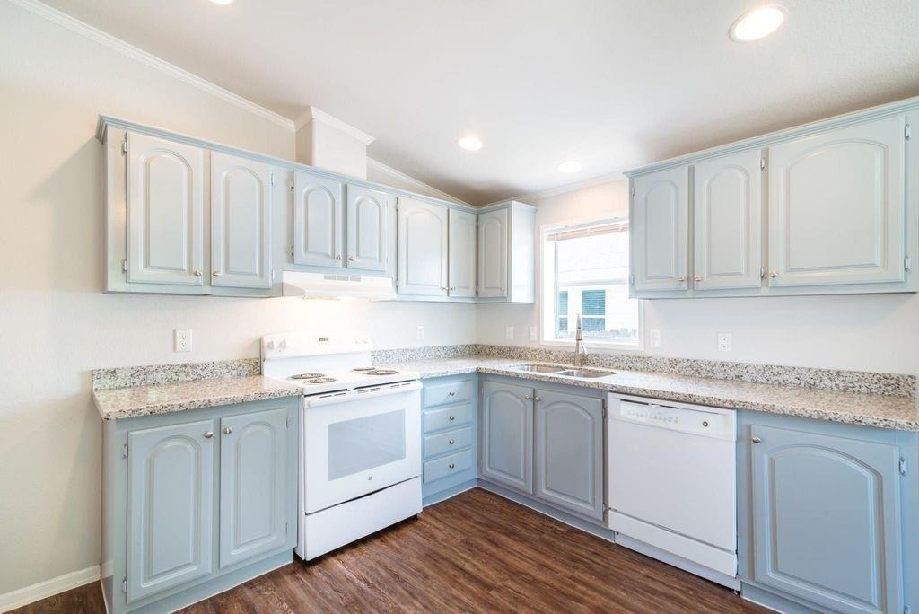10115 Berrybriar Lane - Photo 2