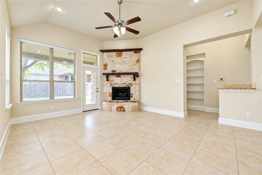16815 Bannermans Way - Photo 9
