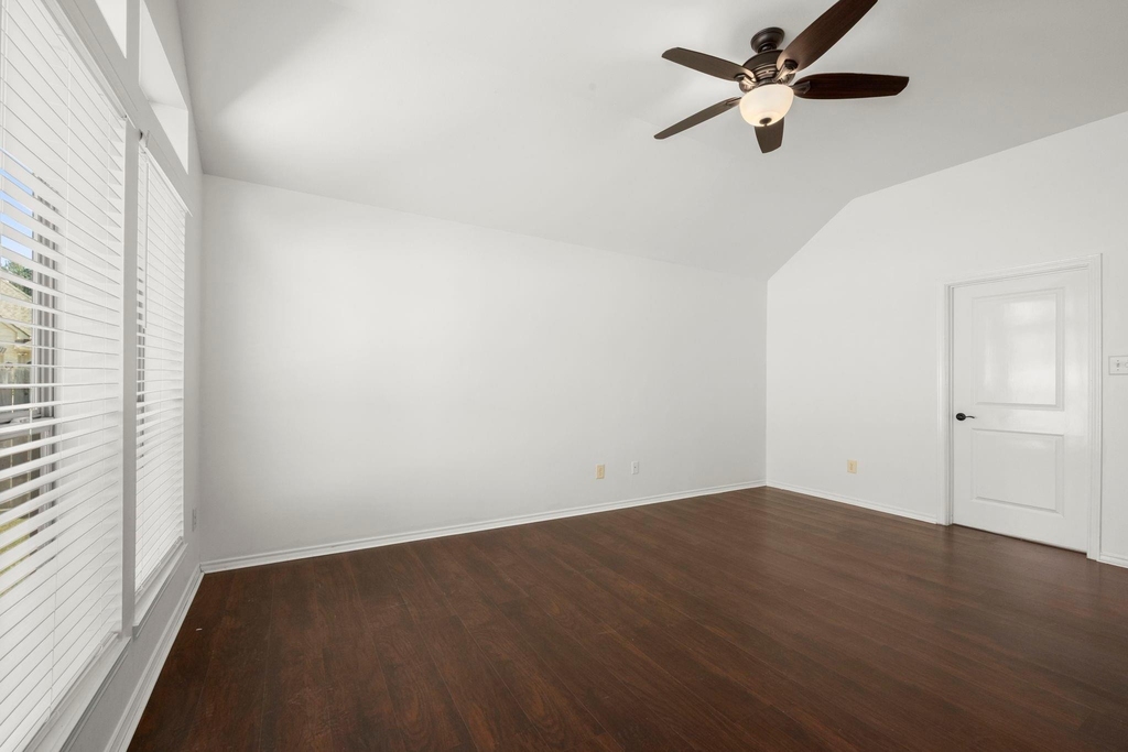 27702 Amy Willow Lane - Photo 11