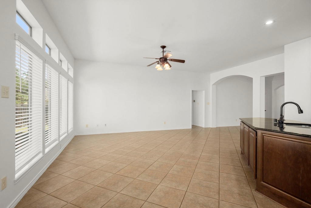27702 Amy Willow Lane - Photo 3
