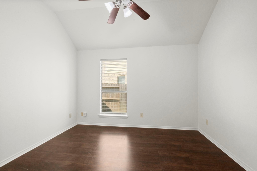 27702 Amy Willow Lane - Photo 18