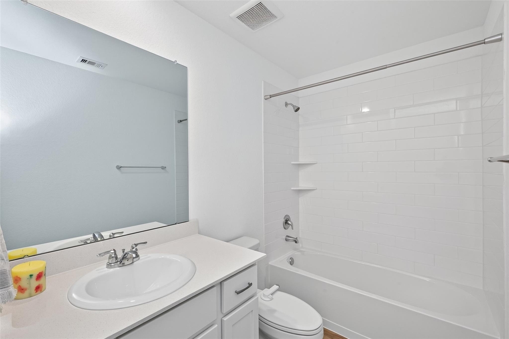 1511 Las Cuevas Drive - Photo 20