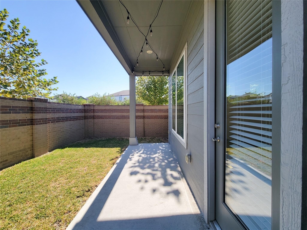 4204 Pleasing Breeze Drive - Photo 46