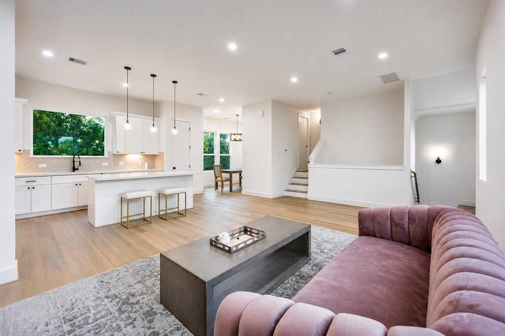 1034 Marcolin Street - Photo 11