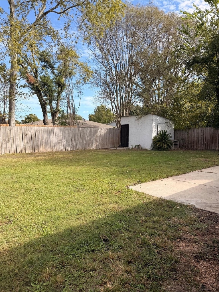 7618 Kellwood Drive - Photo 19