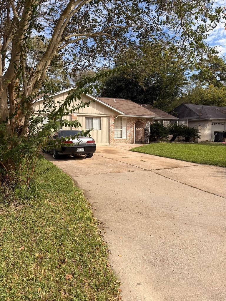 7618 Kellwood Drive - Photo 4