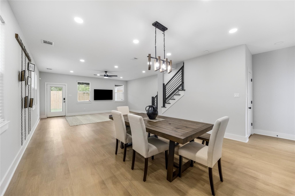 823 Enterprise Street - Photo 12