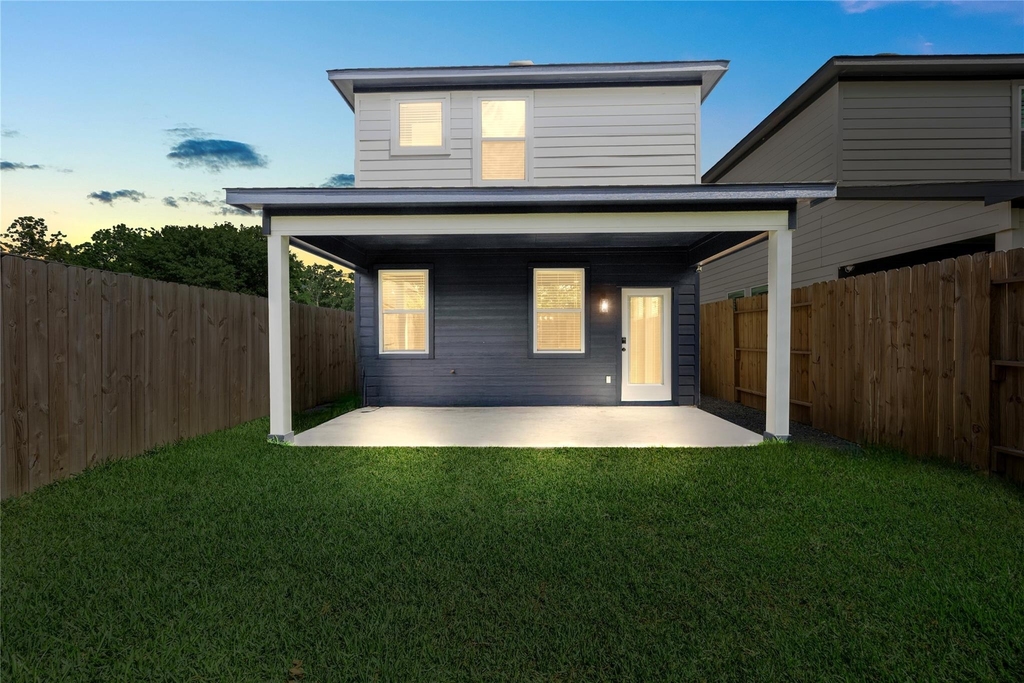 823 Enterprise Street - Photo 43