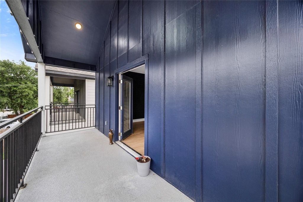 823 Enterprise Street - Photo 29