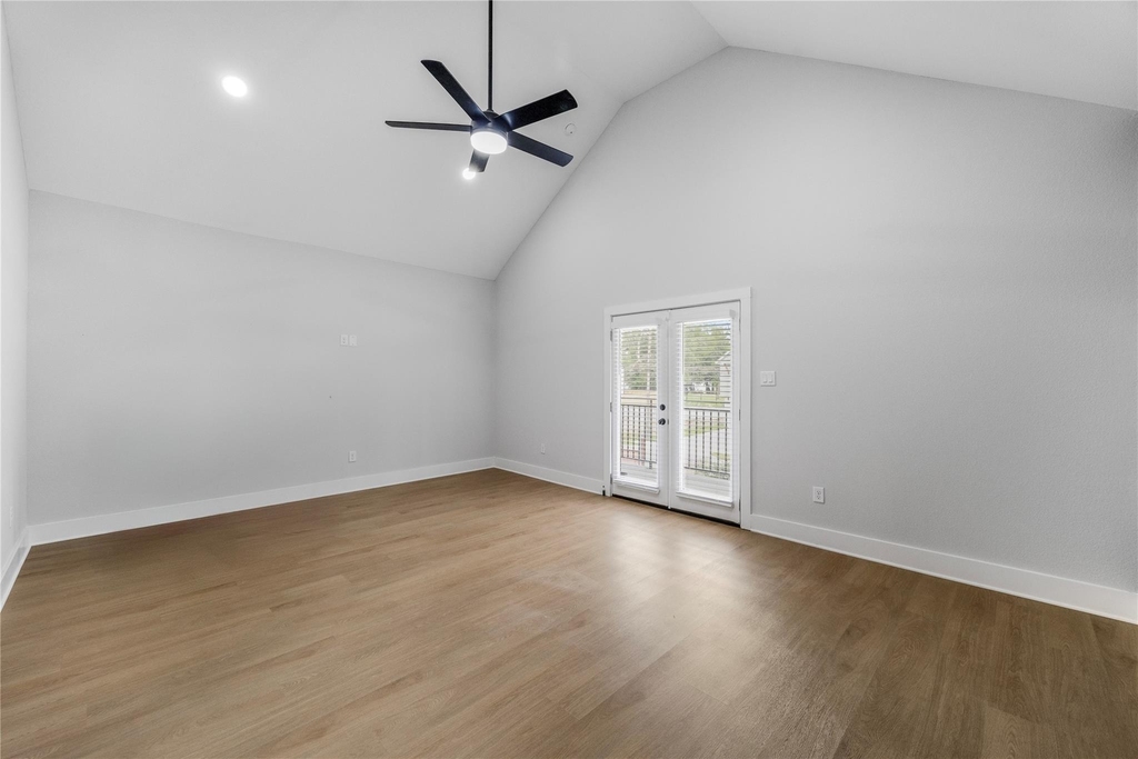 823 Enterprise Street - Photo 24