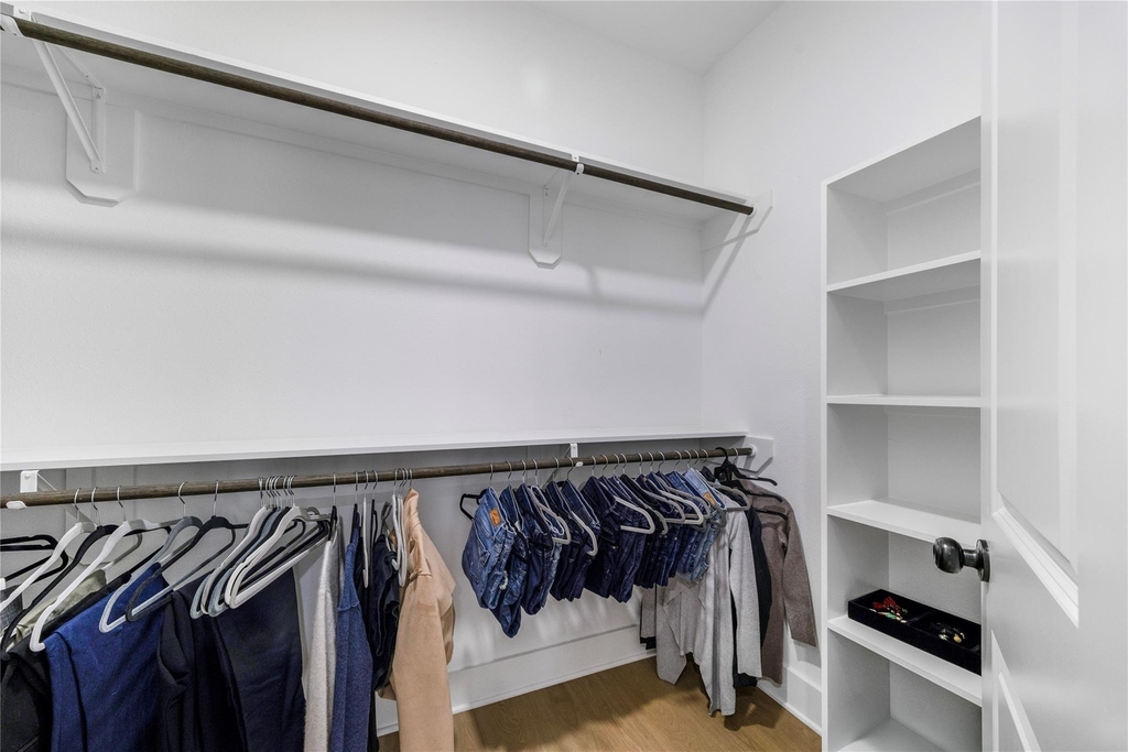 823 Enterprise Street - Photo 33