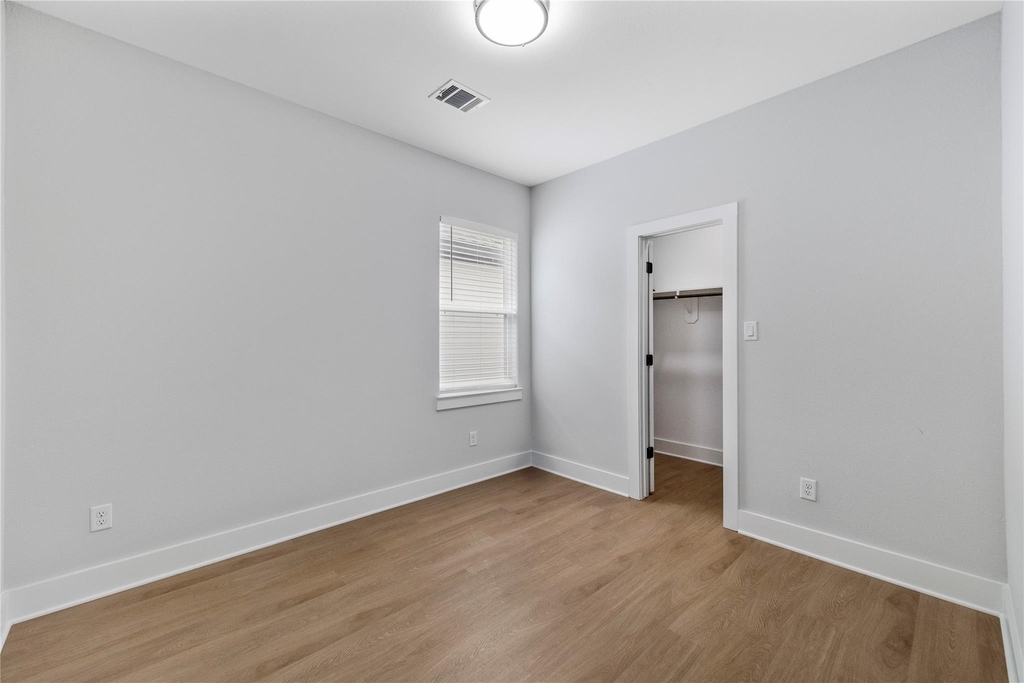 823 Enterprise Street - Photo 34