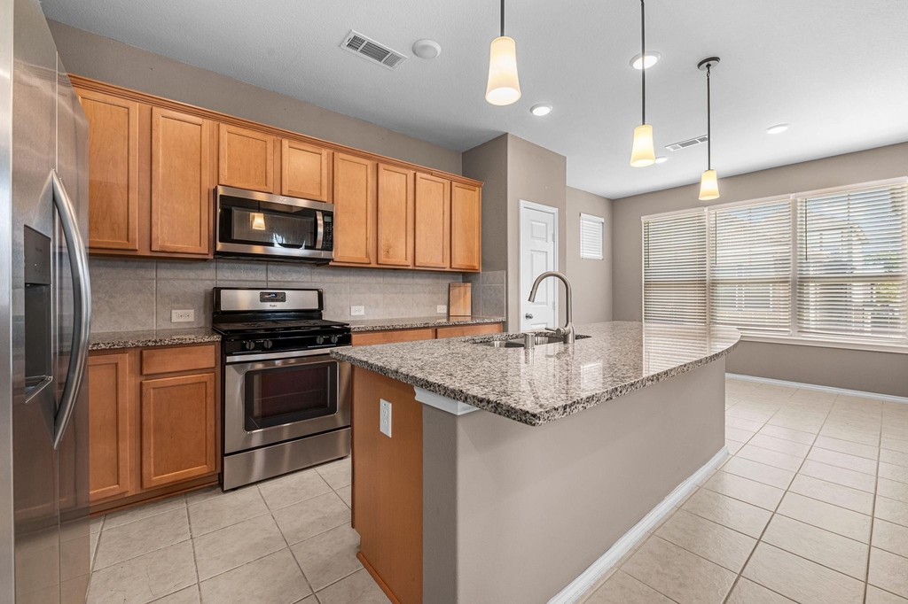 9312 Bauer Vista Drive - Photo 15