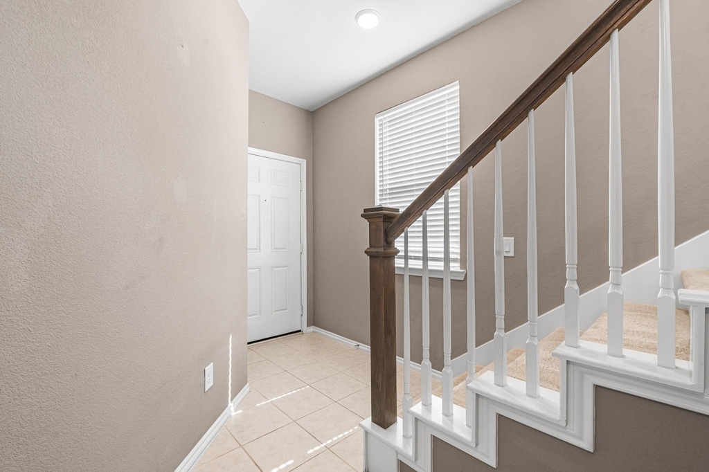 9312 Bauer Vista Drive - Photo 2