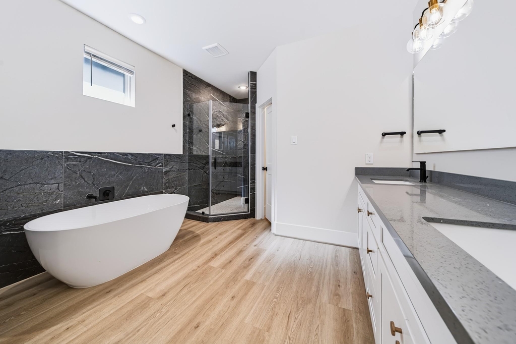 5632 Bertellis Lane - Photo 13