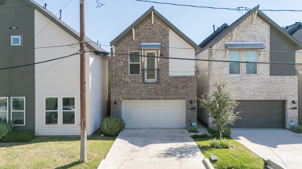 5632 Bertellis Lane - Photo 0