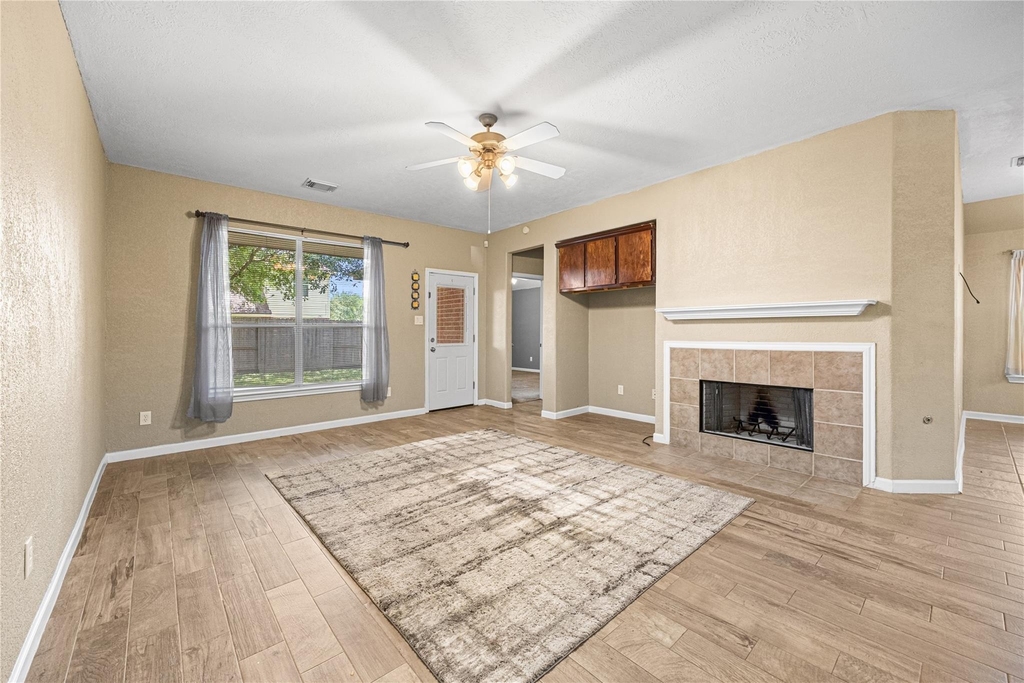 212 Silverbrook Lane - Photo 13