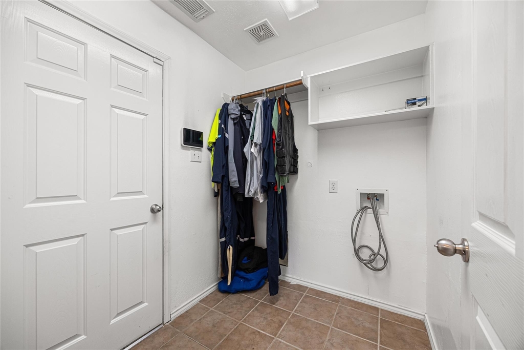 212 Silverbrook Lane - Photo 25