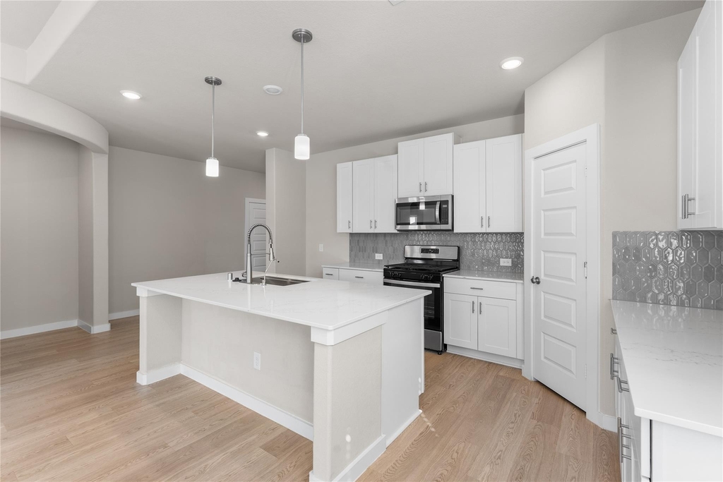 14115 Greystone Terrace Street - Photo 8