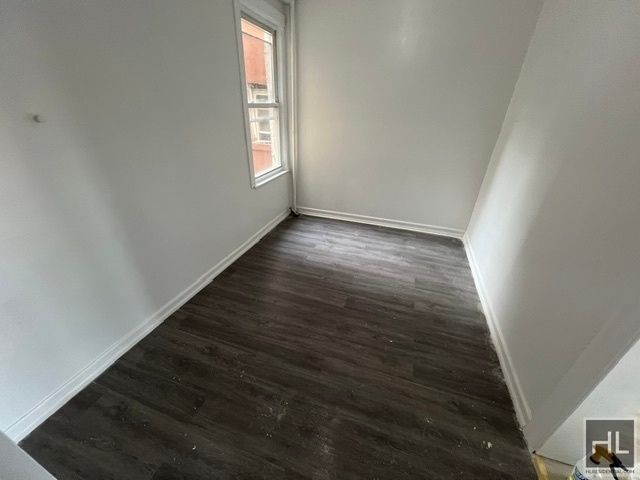 East 182 Street - Photo 3
