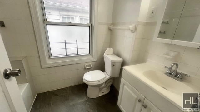 3815 Farragut Road - Photo 7