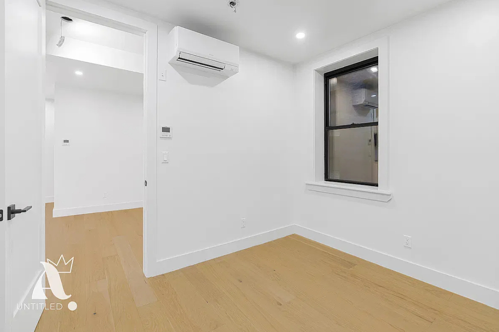 58 Avenue A - Photo 6