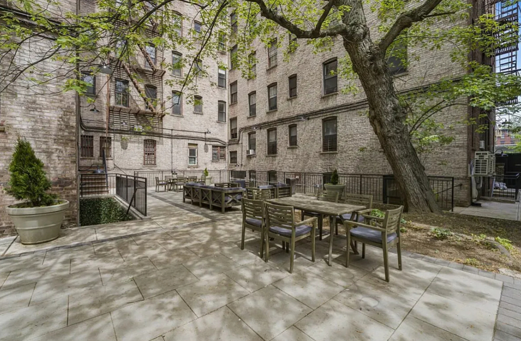 58 Avenue A - Photo 11