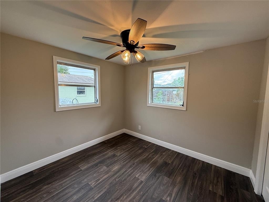 11542 90th Street - Photo 7