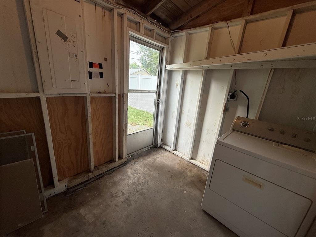11542 90th Street - Photo 17