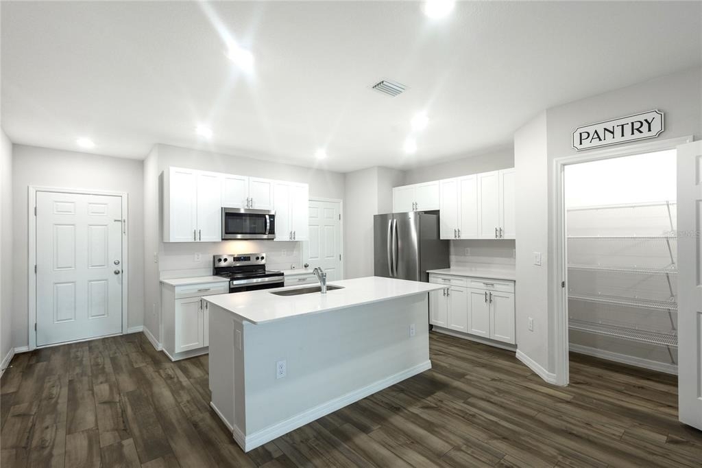 3836 King Hill Drive - Photo 5