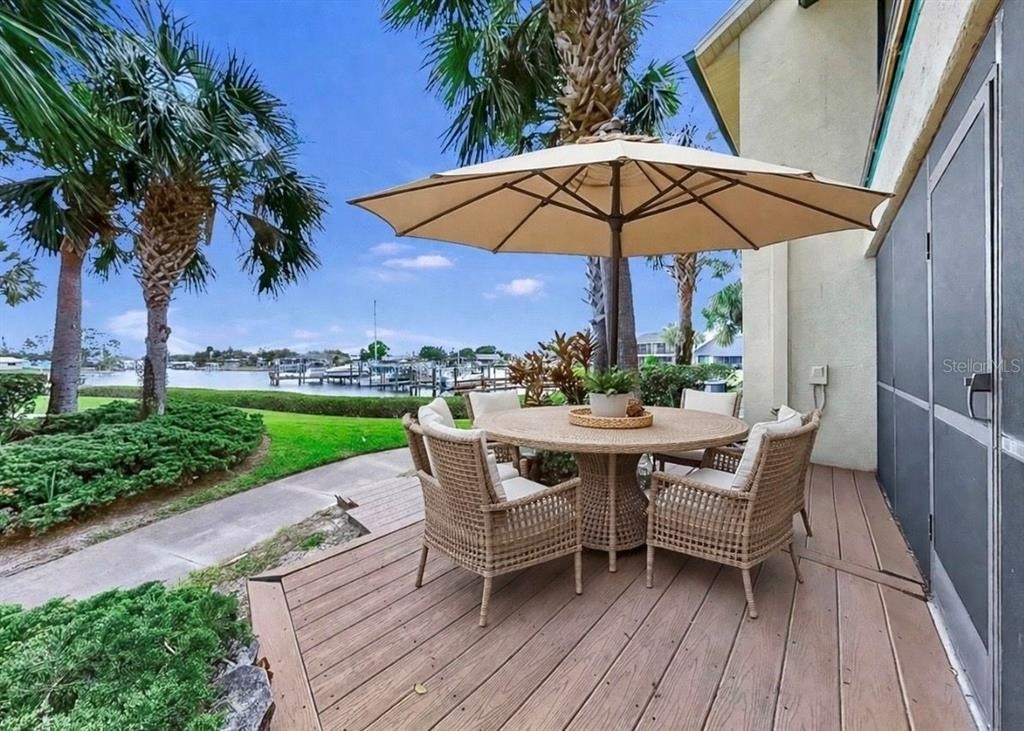626 Yardarm Drive - Photo 3