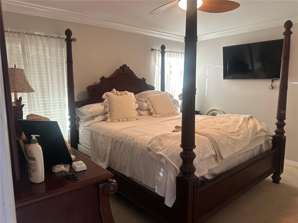 7856 Stoneleigh Drive - Photo 12