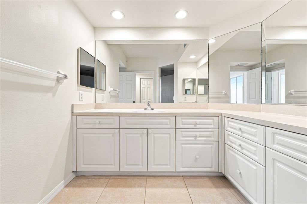 1200 Country Club Drive - Photo 29
