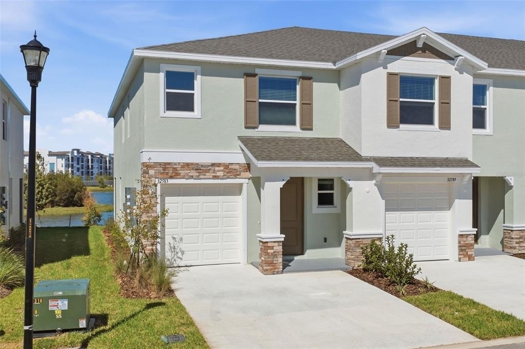 32583 Midsummer Night Lane - Photo 1