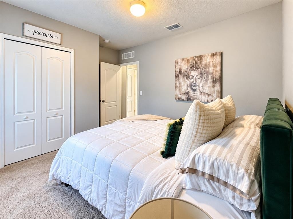 239 Oleander Street - Photo 4