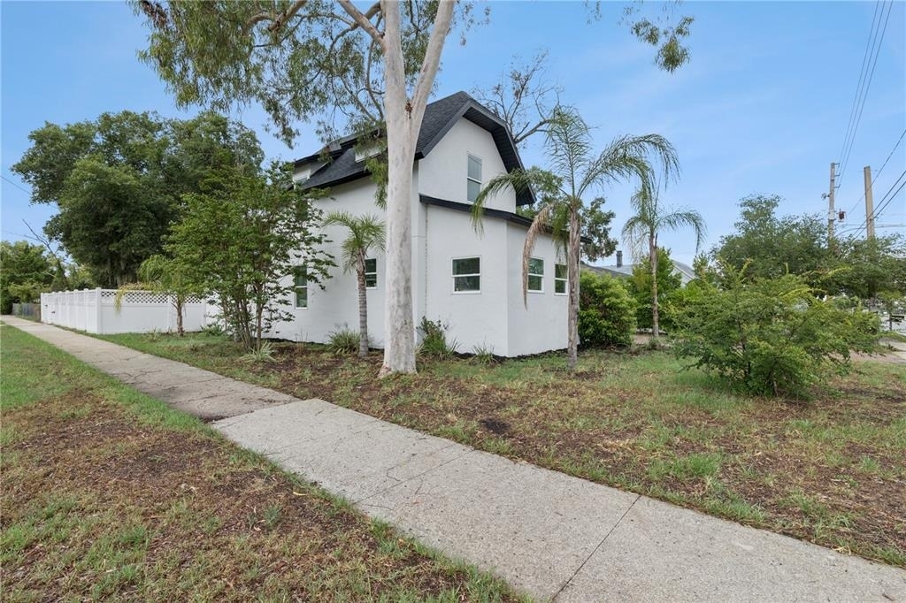 732 E Orange Avenue - Photo 35