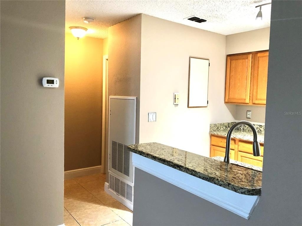 1055 S Hiawassee Road - Photo 2