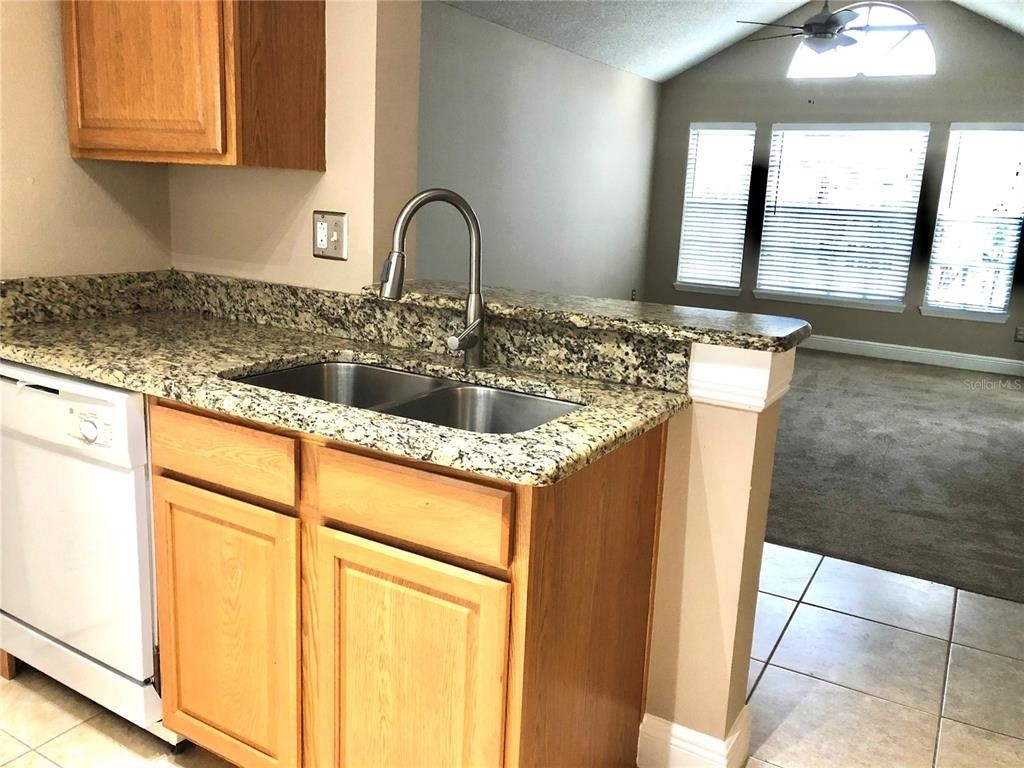 1055 S Hiawassee Road - Photo 7