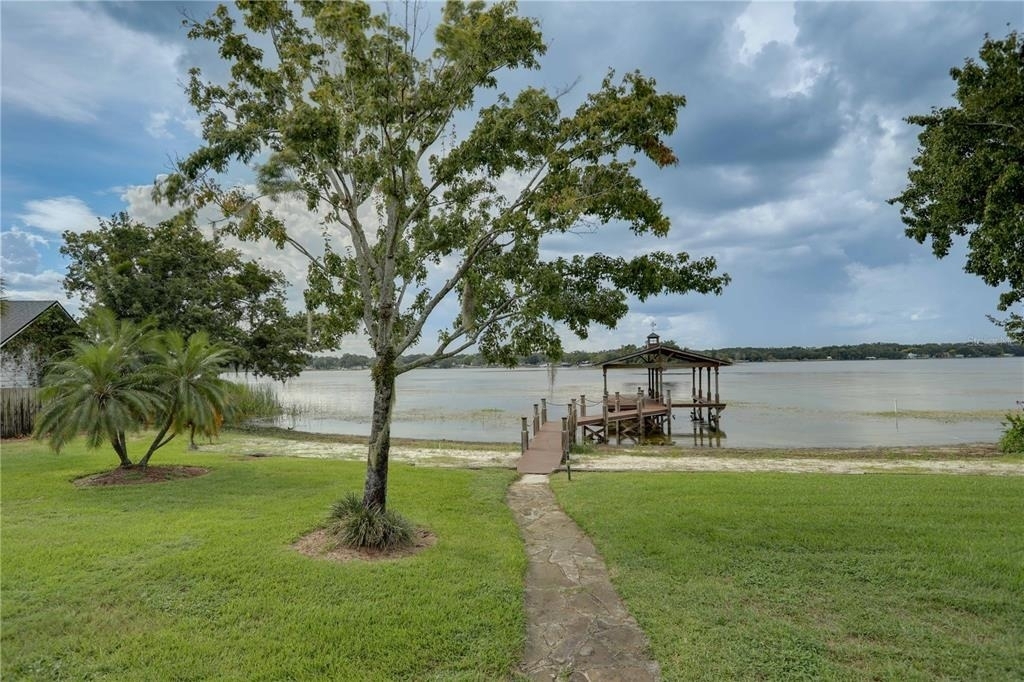 627 Macarthur Drive - Photo 45