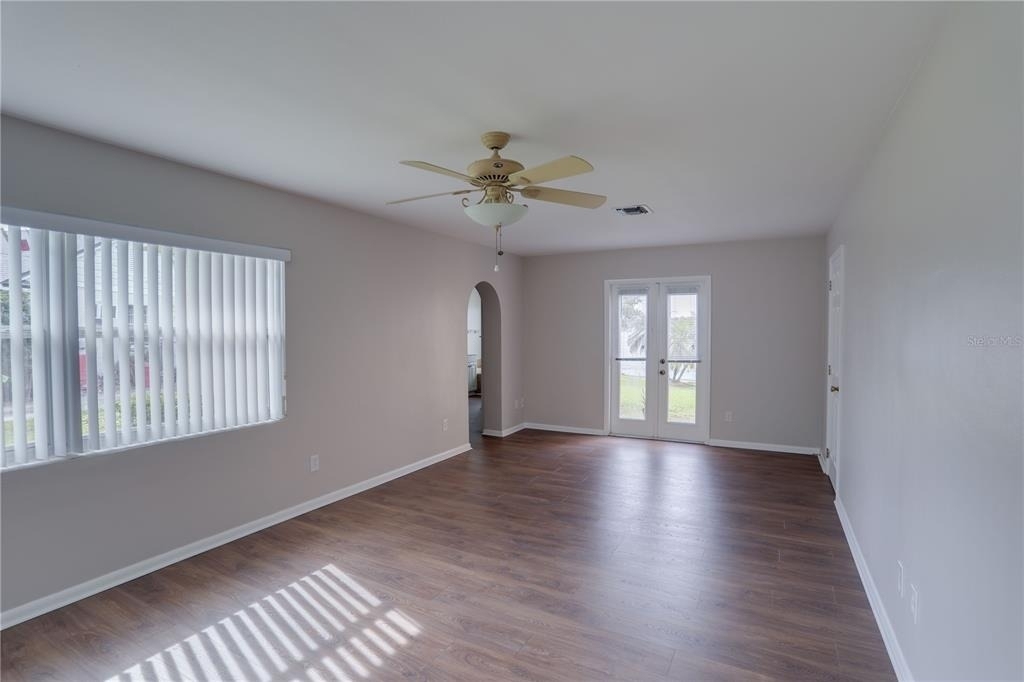 627 Macarthur Drive - Photo 38
