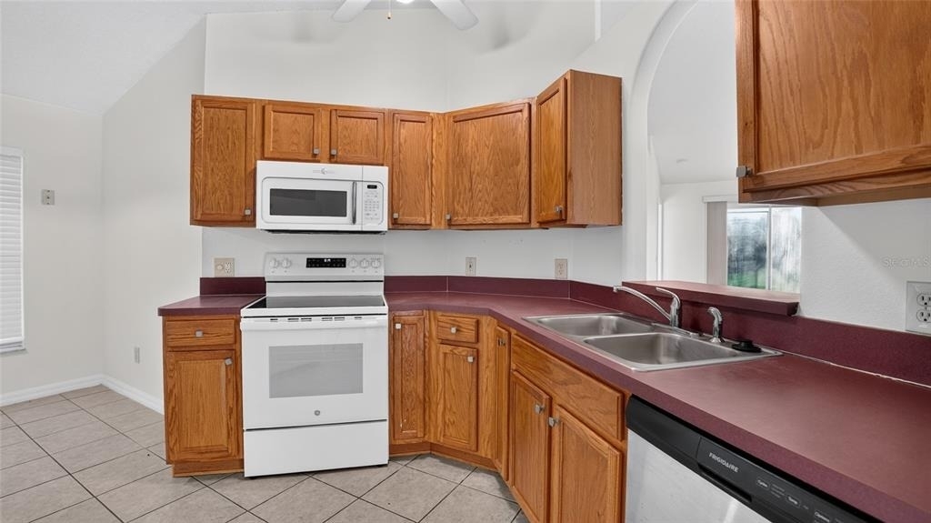 15 Renmont Court - Photo 6