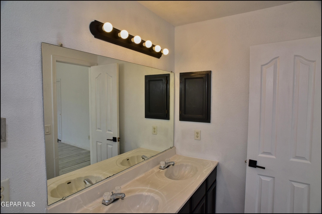 7959 Morning Dawn Avenue - Photo 27
