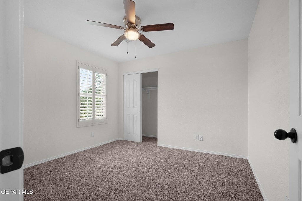 12390 Westbury - Photo 25