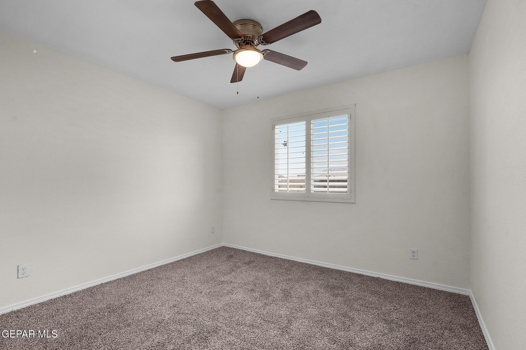 12390 Westbury - Photo 27
