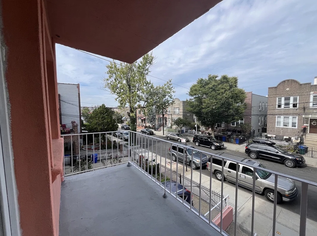 18-28 21st Road - Photo 8