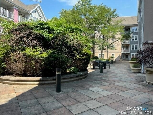 488 Bedford Street - Photo 2