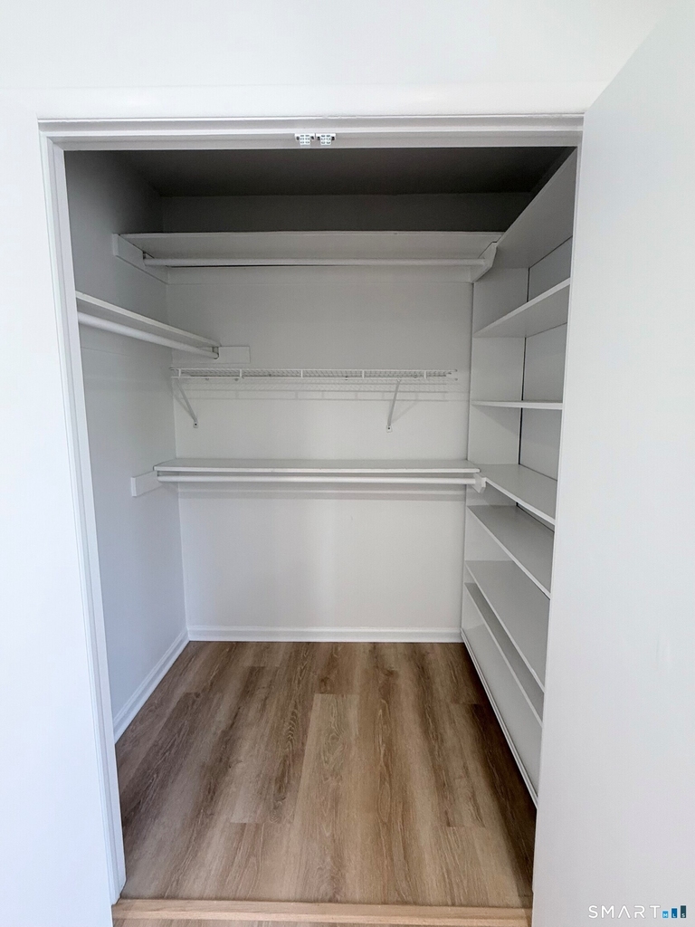 466 Hollister Street - Photo 12