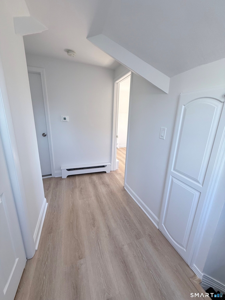 466 Hollister Street - Photo 17