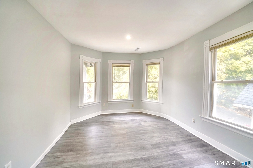 7 Ridgewood Street - Photo 3