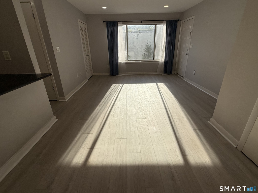 33 Pleasant Street - Photo 8